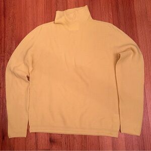 Molli 100% Extra Fine Pure New Wool sweater top  Size M (d4)